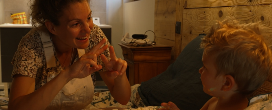 ELLE ENTEND PAS LA MOTO